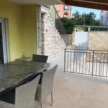 Vale Lunga Appartement Pula